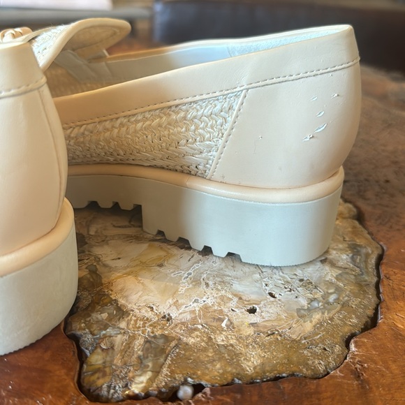 New Franco Sarto beige Rattan slip on loafers 7.5 - Picture 4 of 8